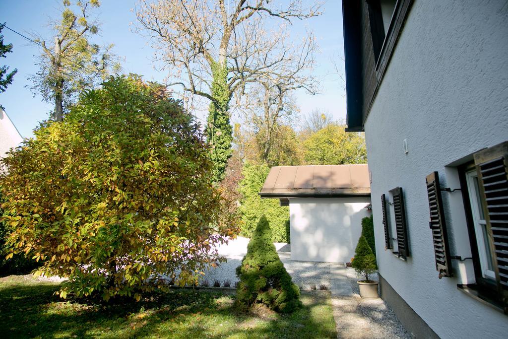 Salzburg Cottage Exterior photo